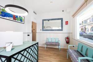 Dapur atau dapur kecil di Hostal Alicia +10 gambar
