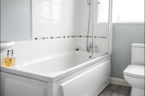 Koupelna v ubytování Queen Anne's Home