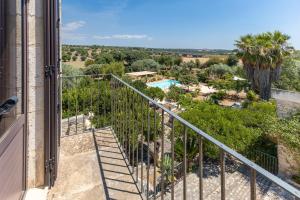Φωτογραφία από το άλμπουμ του Villa Flavia con piscina privata σε Casa Serrafiori