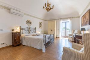 Φωτογραφία από το άλμπουμ του Villa Flavia con piscina privata σε Casa Serrafiori