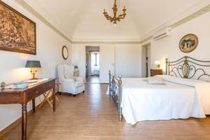 Φωτογραφία από το άλμπουμ του Villa Flavia con piscina privata σε Casa Serrafiori +30 φωτογραφίες