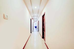 Fotografie z fotogalerie ubytování FabHotel Emara Inn v destinaci Bengalúr