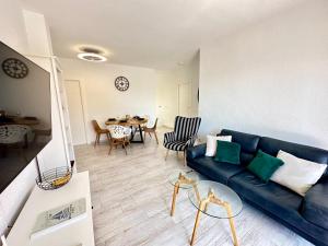 Et opholdsområde på Apartamento Pinta