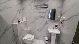 Vannituba majutusasutuses Vion Sea Boutique Hotel - Golem Durrës