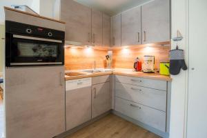 Η κουζίνα ή μικρή κουζίνα στο Wohnung 2 Spatzennest ID 429 +8 φωτογραφίες