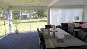 Χώρος καθιστικού στο Villa Norrland