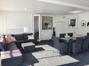 Χώρος καθιστικού στο Villa Norrland