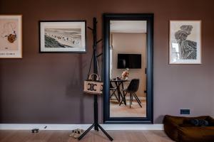 Μια τηλεόραση ή/και κέντρο ψυχαγωγίας στο Living Lorens No 4