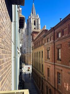 Φωτογραφία από το άλμπουμ του Catedral Suite - Vistas a la Catedral & Parking σε León
