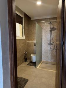 Ένα μπάνιο στο Manami Appartementen AlHoceima