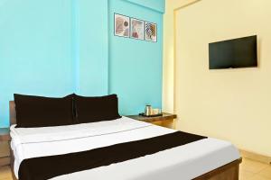 Gallery image of Hotel O Happy Lodging in Pune +21 photos