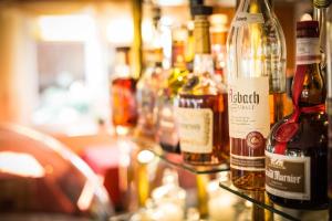 Nápoje v ubytovaní Alpenhotel DAS KÜREN