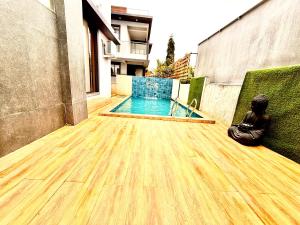 Fotografie z fotogalerie ubytování White Forest villa v destinaci Lonavala