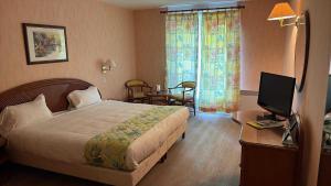 Φωτογραφία από το άλμπουμ του Logis Hôtel du Pont Neuf σε Le Veurdre