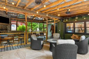 Fotografie z fotogalerie ubytování North 40 Lodge and Cabin v destinaci Clarkesville