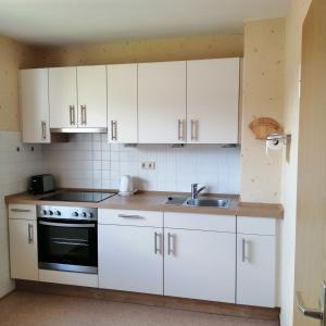 ハノーファーシュ・ミュンデンにあるFerienwohnungのギャラリーの写真 +4枚の写真