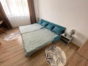 Ένα ή περισσότερα κρεβάτια σε δωμάτιο στο Апартамент "Smiley Place"