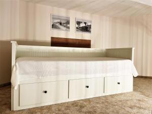 Ein Bett oder Betten in einem Zimmer der Unterkunft Wasserturm Spreewitz
