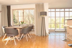 Fotografie z fotogalerie ubytování Gartenparadies v destinaci Chieming