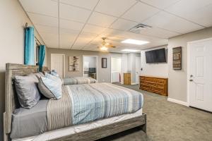 Foto dalla galleria di Shared Outdoor Space Quaint Studio in Fredonia a Fredonia