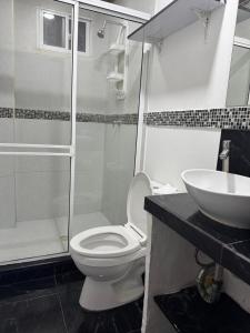 Koupelna v ubytování Apartamentos Central City