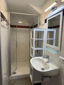 Kúpeľňa v ubytovaní Ferienwohnung Seestern-Mondsee