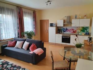 Kuchyň nebo kuchyňský kout v ubytování Ferienwohnung Fessel + 13 fotografií