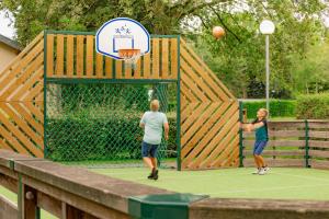Gallery image of Camping Touquin - 30min Disneyland in Touquin