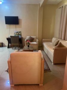 Et tv og/eller underholdning på Kcc hotel and Restaurant