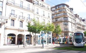 El barrio de los alrededores o un barrio cerca de este hotel