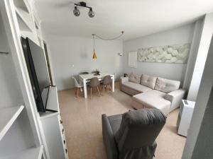 Χώρος καθιστικού στο Salvy Home