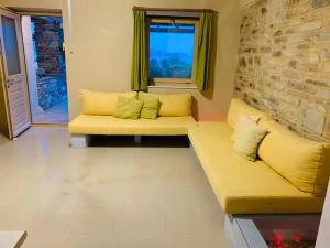 Posezení v ubytování Stone-house3 + 17 fotografií