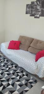 Ένα ή περισσότερα κρεβάτια σε δωμάτιο στο Casa ótima localização com garagem!!!!