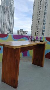 Imagen de la galería de Habitación con Baño Privado y Roof Top, en Panamá