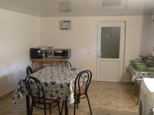 Gambar di galeri bagi Mikheil Pitskhelauri Guest House di Kazbegi