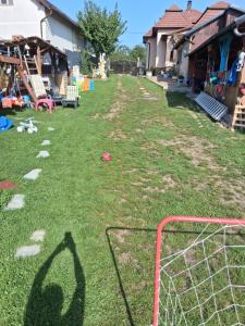 Κήπος έξω από το Casa Denis camping rulote
