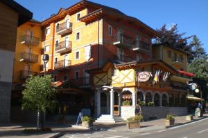 Photo de la galerie de l'établissement Hotel Avio, à Temù