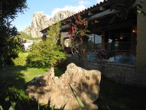 Gallery image of Hotel San Pantaleo in San Pantaleo +35 photos
