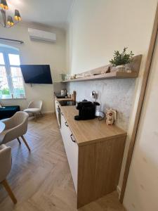 Kuchyň nebo kuchyňský kout v ubytování Apartament Frombork Łempicka