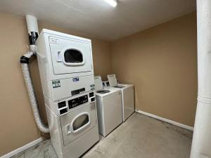 Φωτογραφία από το άλμπουμ του Private Room - CoLiving Condo στο Ώστιν +22 φωτογραφίες