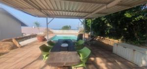 Φωτογραφία από το άλμπουμ του 21 A on Edgerton σε Freeland Park