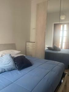 Postel nebo postele na pokoji v ubytování Rory House