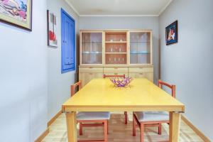 Gambar di galeri bagi Garbi 1-2 - Barneda Premium di Roses