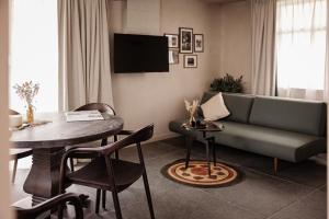 TV a/nebo společenská místnost v ubytování Guesthouse Just Be Mine