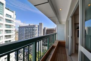 Rõdu või terrass majutusasutuses Cobertura Duplex Luxuosa no Hotel Fusion