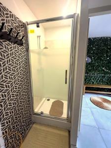 Koupelna v ubytování Casa Di Vibes - Jacuzzi - Sauna