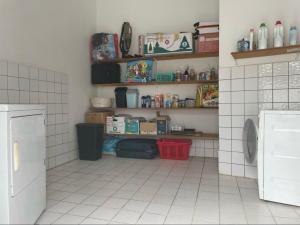 Η κουζίνα ή μικρή κουζίνα στο Vivaldi Apartments