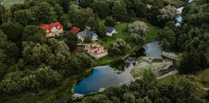 Loodusmaastik of the country house lähedal