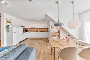 Afbeelding uit fotogalerij van WHONAP - BLUVYN I Business I Parkplatz I Balkon I Natur in Walldürn