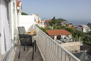 Ein Balkon oder eine Terrasse in der Unterkunft Studio Andrea